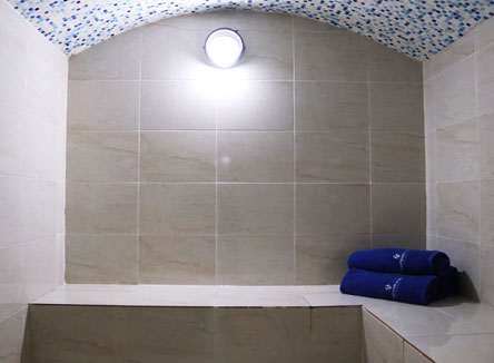 Sportsview Hotel – Steam Bath & Sauna – Facility Interior