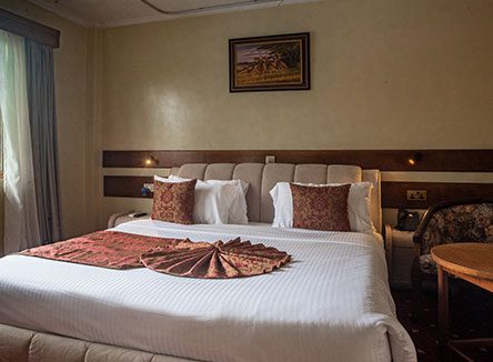 Sportsview Hotel – Executive Suite – Interior View