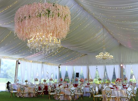 Sportsview Hotel – Weddings – Guest Seating Area