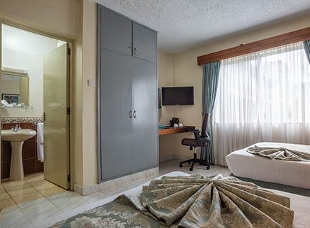 Sportsview Hotel – Superior Room – Interior View